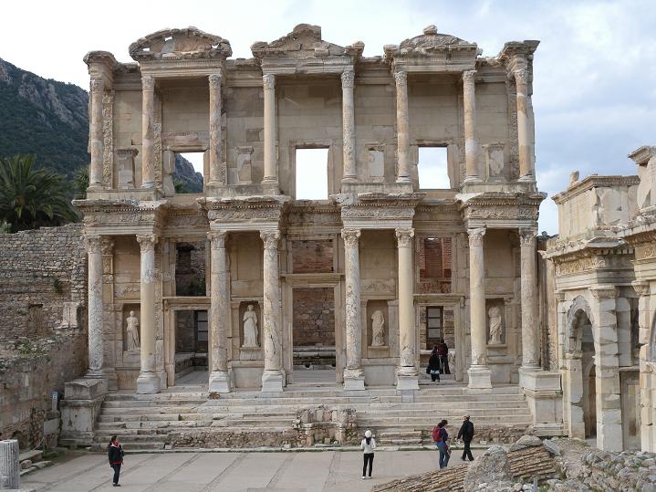 La biblioteca di Efeso